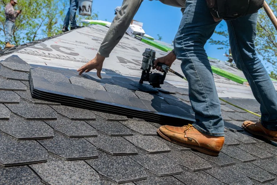 Commercial flat roofing in Oshawa